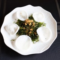 【8】Algas fritas con sésamo